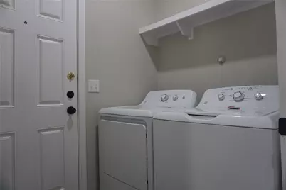 11514 Persimmon, Willis, TX 77318 - Photo 9