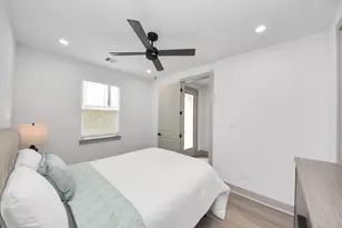5315 Kindred Gdn Ln, Houston, TX 77091 - Photo 9