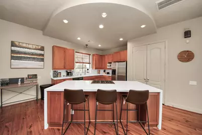 1000 Columbus Street #A, Houston, TX 77019 - Photo 9