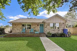 3906 Beggs St, Houston, TX 77009 - Photo 1