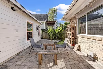 3906 Beggs Street, Houston, TX 77009 - Photo 35