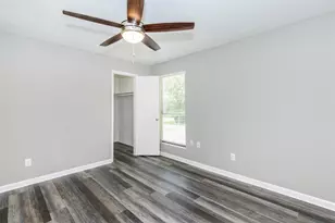 18001 Cypress Trace Rd, Houston, TX 77090 - Photo 9