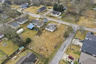 810 Texas St, Orange, TX 77630 - Photo 7