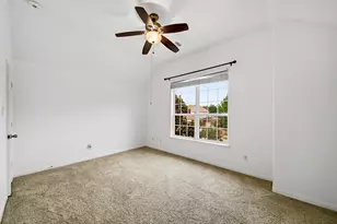 18431 W Laura Shore Dr, Cypress, TX 77433 - Photo 31