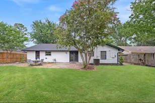 9535 Meadowbriar Ln, Houston, TX 77063 - Photo 17