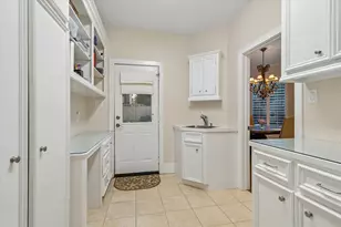 3411 Banbury Pl, Houston, TX 77027 - Photo 35