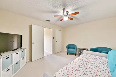 8111 Broadway Street #5, Galveston, TX 77554 - Photo 31