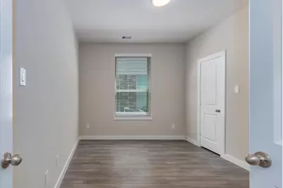 5063 Hazel Orchard Drive, Houston, TX 77066 - Photo 11