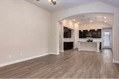 5063 Hazel Orchard Drive, Houston, TX 77066 - Photo 7