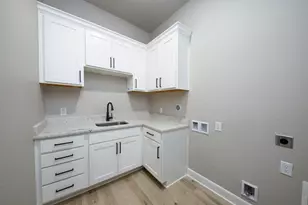 10519 Sutter Crk Dr, Iowa Colony, TX 77583 - Photo 9