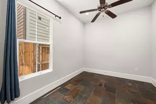 2022 Sabine St, Houston, TX 77007 - Photo 15