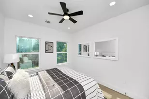 9303 Jutland Rd, Houston, TX 77033 - Photo 29