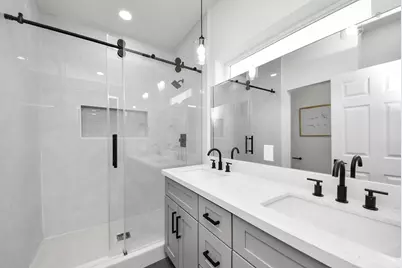 9303 Jutland Road, Houston, TX 77033 - Photo 25