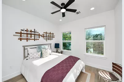 9303 Jutland Road, Houston, TX 77033 - Photo 33