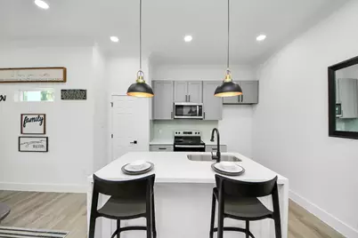 9303 Jutland Road, Houston, TX 77033 - Photo 7