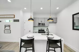 9303 Jutland Rd, Houston, TX 77033 - Photo 7