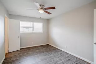 3705 Crawford Dr, Pasadena, TX 77503 - Photo 17