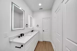 5226 Ricky St, Houston, TX 77033 - Photo 35