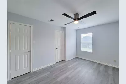 11850 Greencanyon Drive, Houston, TX 77044 - Photo 15