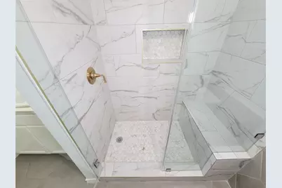 11850 Greencanyon Drive, Houston, TX 77044 - Photo 19