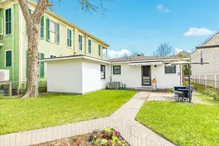 1212 Ball, Galveston, TX 77550 - Photo 21