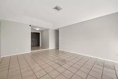 13819 Southline Road, Sugar Land, TX 77498 - Photo 3