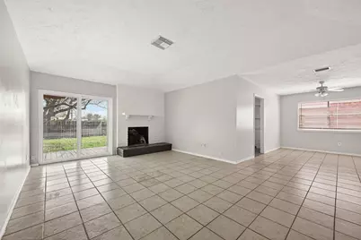 13819 Southline Road, Sugar Land, TX 77498 - Photo 5