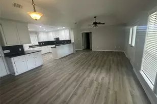 7210 Mikes, Wallis, TX 77485 - Photo 11