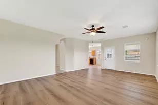 16119 Gavin Ln, Houston, TX 77049 - Photo 19