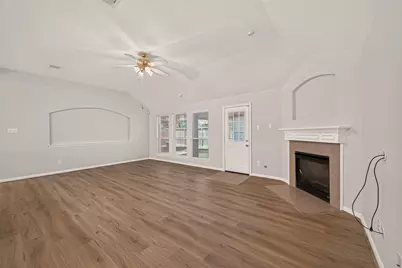 4823 Grand Chateau Lane, Houston, TX 77084 - Photo 9