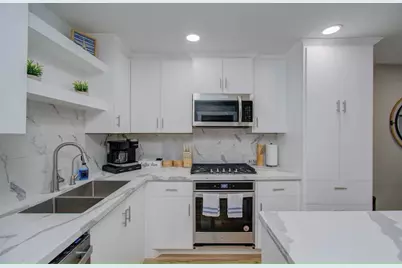 4802 Crane Street, Hitchcock, TX 77563 - Photo 17