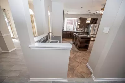 11527 Earley Forest Lane, Houston, TX 77043 - Photo 9