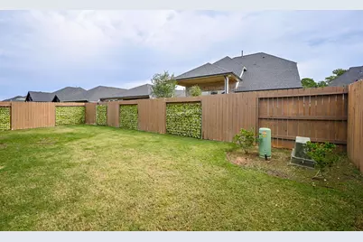24550 Carleton Lake Lane, Tomball, TX 77375 - Photo 19