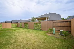 24550 Carleton Lake Ln, Tomball, TX 77375 - Photo 19