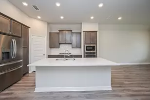 24550 Carleton Lake Ln, Tomball, TX 77375 - Photo 5