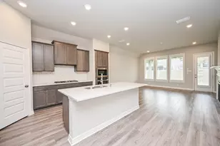 24550 Carleton Lake Ln, Tomball, TX 77375 - Photo 7