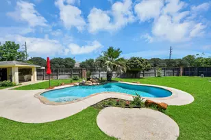 14502 Marshall Bridge Ln, Sugar Land, TX 77498 - Photo 3