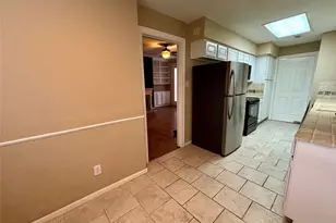 4128 Childress St, Houston, TX 77005 - Photo 3