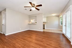 922 Bacliff Dr, Bacliff, TX 77518 - Photo 13