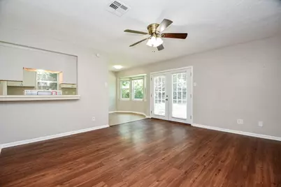 922 Bacliff Drive, Bacliff, TX 77518 - Photo 13