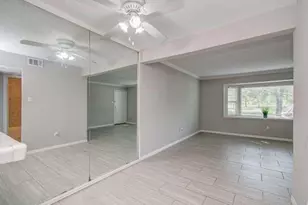 11609 Chimney Rock Rd, Houston, TX 77035 - Photo 7
