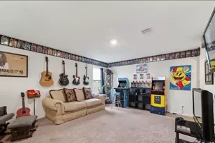 15311 Crescent Brookfield Dr, Humble, TX 77396 - Photo 9