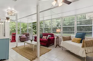 100 E Black Gum Ln, Village Mills, TX 77663 - Photo 15
