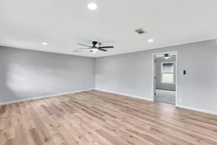 704 Teabury Ave, Pasadena, TX 77503 - Photo 21