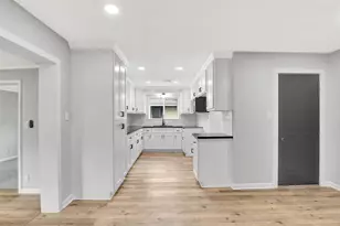 704 Teabury Ave, Pasadena, TX 77503 - Photo 13