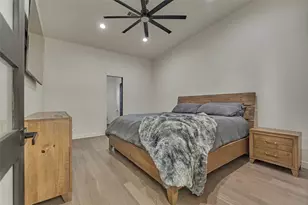 12870 Pelican Island Dr, Willis, TX 77318 - Photo 39