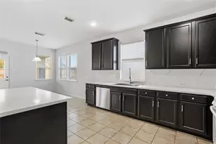 15902 Emerald Briar Ln, Houston, TX 77084 - Photo 11