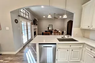 108 Audubon Woods Dr, Richwood, TX 77531 - Photo 13