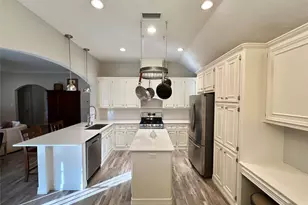 108 Audubon Woods Dr, Richwood, TX 77531 - Photo 11