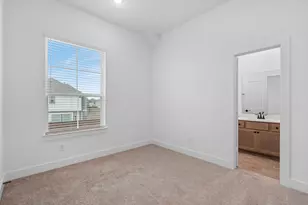 9446 Spring Rain Dr, Missouri City, TX 77459 - Photo 11